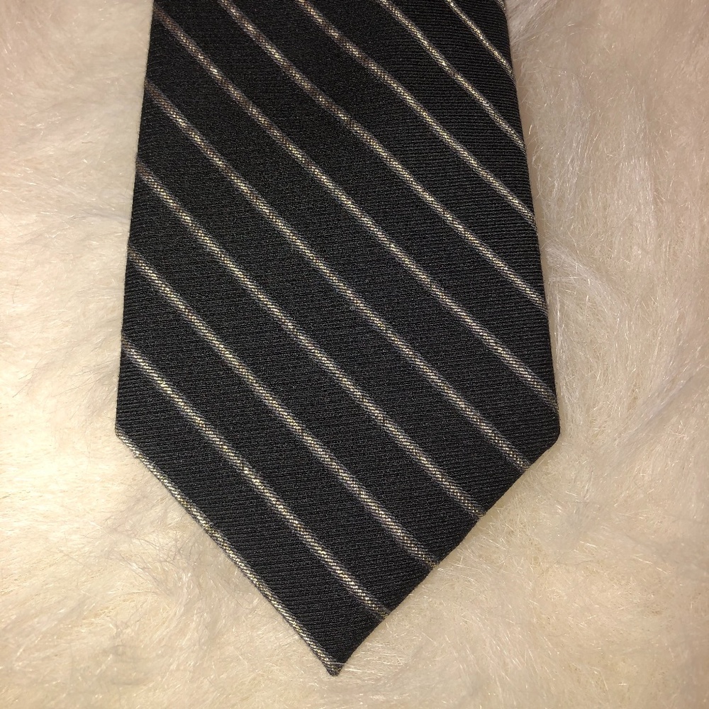 NEW Calvin Klein Black Gold Metallic Stripe Tie